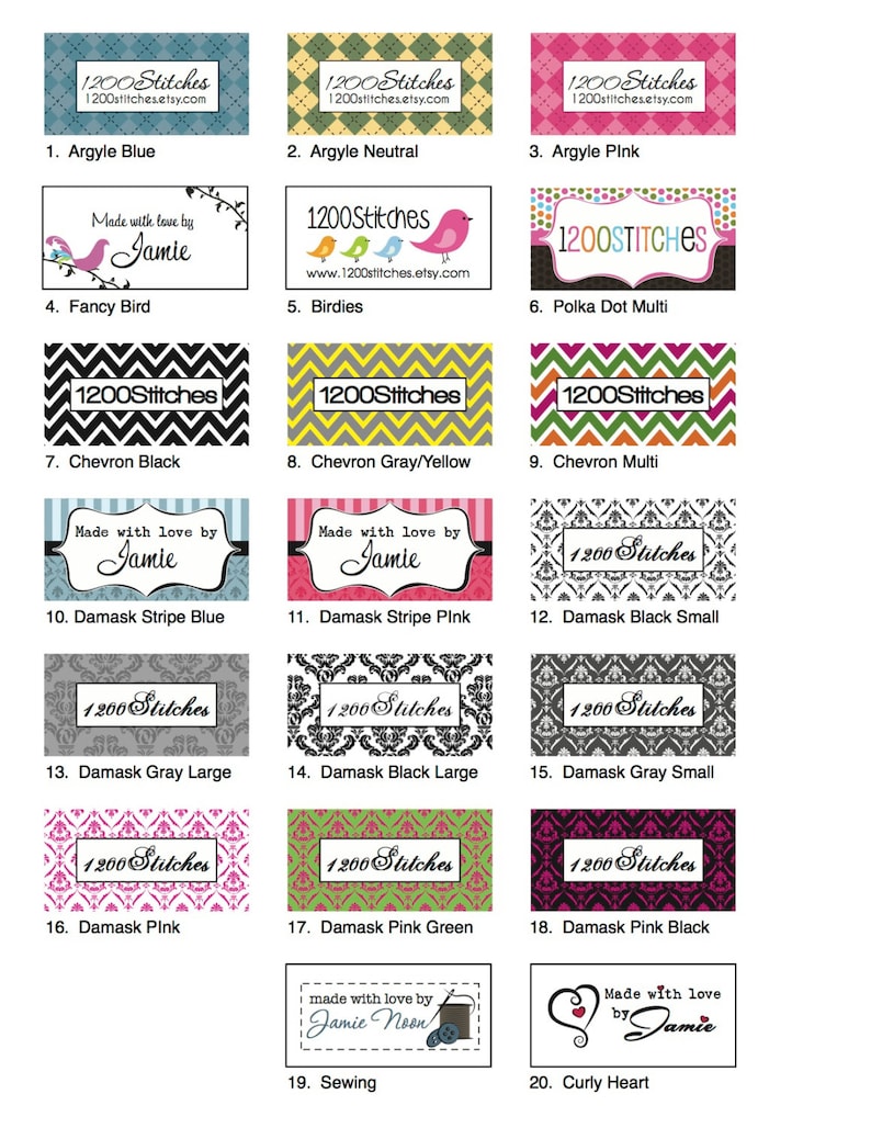 Pu&ograve; includere: Venti diversi design per toppe da stirare, con vari motivi e colori, tra cui argyle, chevron, pois, damasco e un tema di cucito. Ogni toppa include il testo "1200 Stitches" e un indirizzo di sito web.
