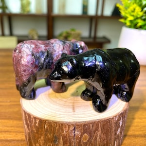 3&#39;&#39; Crystal bear, gemstone carving bear, Obsidian Bear, Animal decoration , Gemstone bear Sculpture , Home Decor, healing crystal