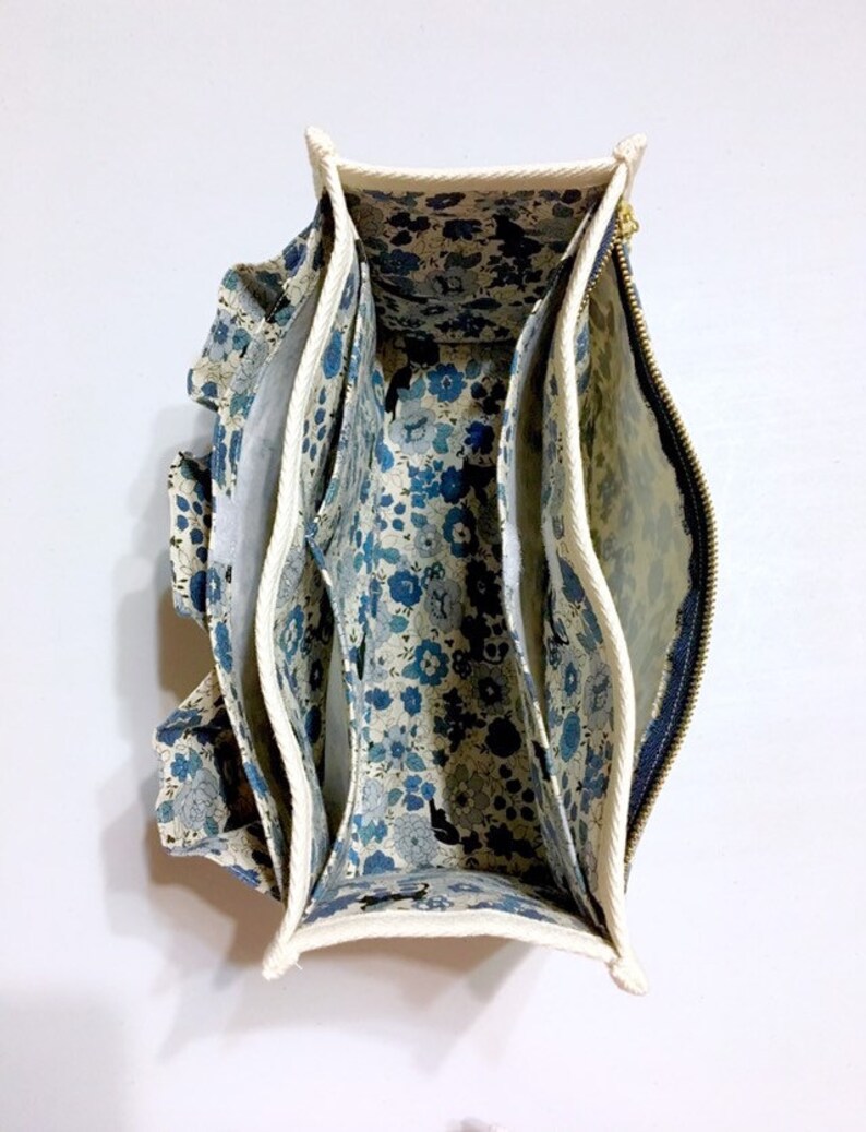 Blue Purse Organizer Inner Purse Purse Insert Bag in Bag - Black Cats in a Flower Garden