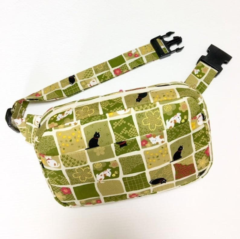 Body Bag Waist Pouch Hip Bag - Matcha Green Ichimatsu