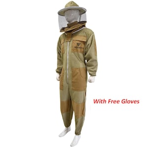 May include: Beekeeping suit with a checkered pattern in shades of brown and tan. The suit includes a hood with a mesh veil, a zippered front, and brown patches on the chest and legs. The suit has the text "REYOKO" on the chest.