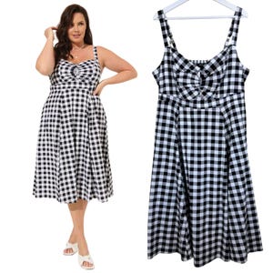 Torrid NEW Midi Poplin Sweetheart Shirred Dress Women&#39;s 2 Gingham Plaid NWT
