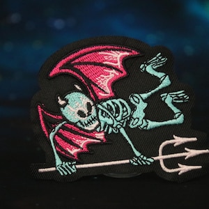 łatka demon, łatka anioł diabeł, na Halloween, łatka do prasowania, piękna łatka, łatka haftowana, zabawna łatka, estetyczna łatka,