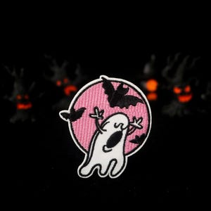 comic ghost patch, for Halloween, bats patch, iron on patch, embroidered patch, funny patch, aesthetic patch, gorgeous patch, applique
