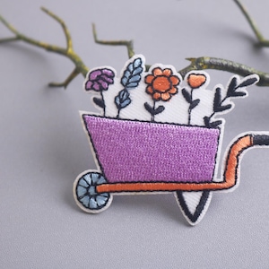 een kar met bloemen patch, bloem, opstrijkbare patch, geborduurde patch, grappige patch, esthetische patch, prachtige patch, stoffen