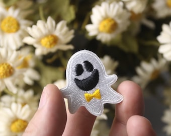 tiny ghost patch, for Halloween, iron on patch, stick on patch, embroidered patch, funny patch, aesthetic patch, gorgeous patch