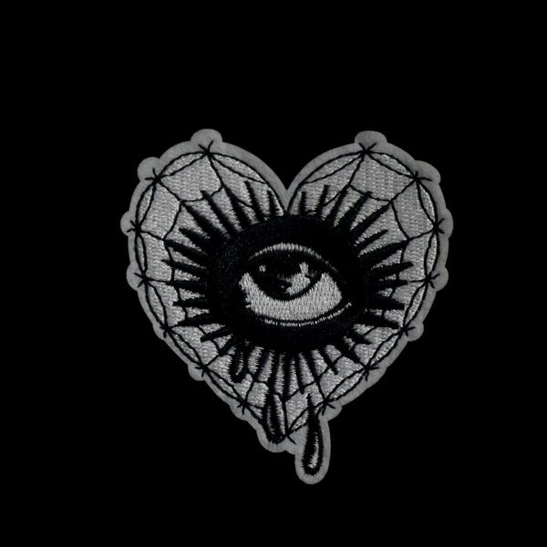 Weinen Patch, Gothic Patch, schwarzes Herz Patch, Bügelbild, Gestickter Flicken, lustiger Patch, ästhetischer Patch, wunderschöner Patch, Applikation