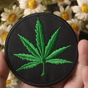 Unkraut Aufnäher, High End, Bügelbild, Patch, gestickter Patch, witziger Patch, ästhetischer Patch, wunderschöner Patch