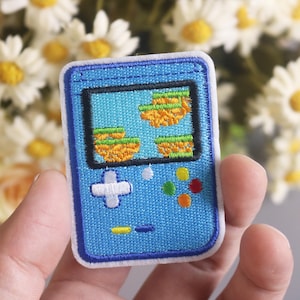 gamepad patch, game patch, retro game, iron on patch, embroidered patch, funny patch, aesthetic patch, gorgeous patch, applique