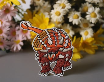 toppa ankylosaur, toppa dinosauro, toppa stirabile, toppa ricamata, toppa divertente, toppa estetica, toppa meravigliosa, applique