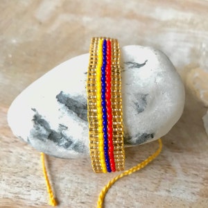Colombian Flag Beaded Bracelet: Adjustable Friendship Jewelry