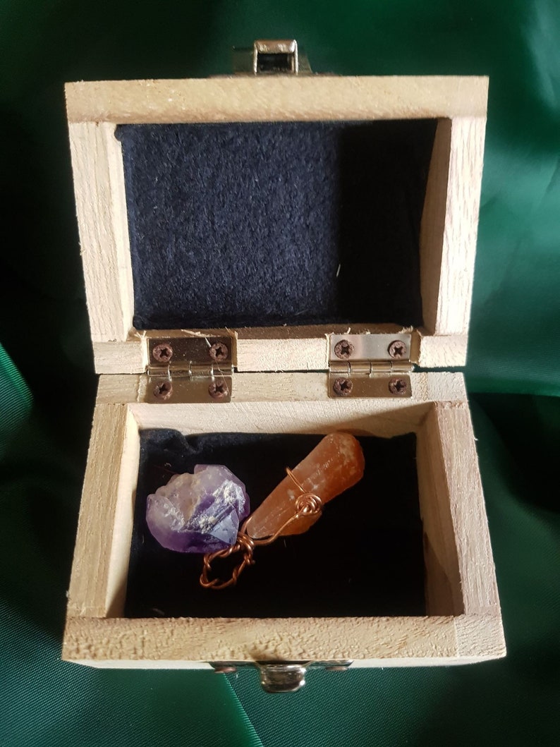 Crystal Healing Box with Calcite image 3