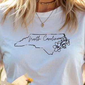 North Carolina Map Floral T-Shirt | Minimalist State Line Drawing Tee image 1