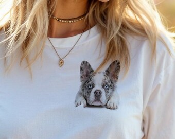 Pied Merle Fluffy Frenchie Peeking Portrait T-Shirt | Minimalist Dog Lover Tee