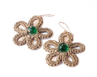 Crochet flower earrings in hemp twine with green crystals and copper, minimal symmetric floral earrings, organic summer jewelry gift for her