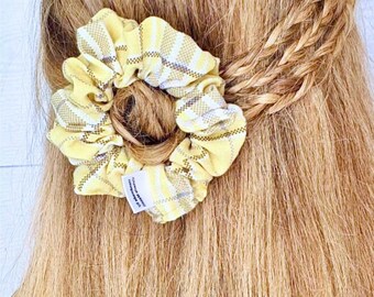 Clueless Inspired Yellow Plaid Scrunchie | All-Year-Round Hair Accessory | Handmade Eco-Friendly Retro Collection