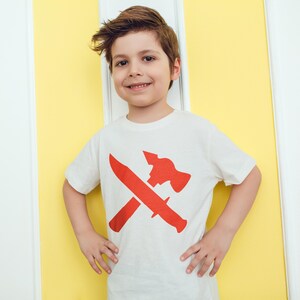 Battle Royale Pickaxe Gamer T-Shirt: Epic Gaming Gift