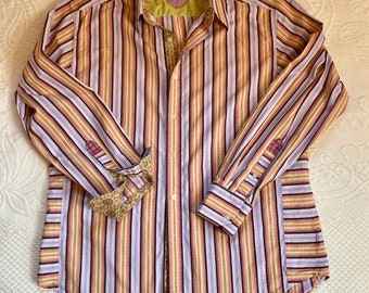 Robert Graham button down shirt . flip cuff casual shirt . striped shirt