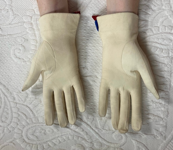 white kid gloves . Kid Leather Gloves . Short kid… - image 4