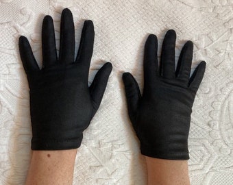 short black gloves . short black gloves . black nylon gloves . 50s short black gloves