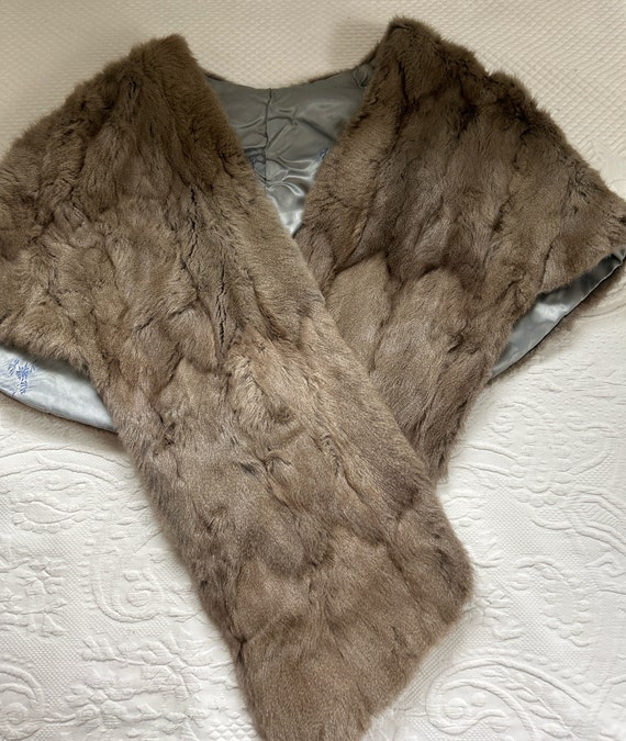 grey-brown fur wrap . retro fur shawl . 50s fur c… - image 3