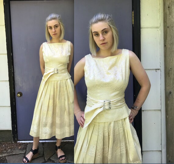 50s cocktail dress . cream cocktail dress . Bobbie
