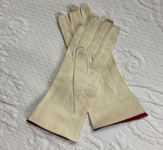 white kid gloves . Kid Leather Gloves . Short kid… - image 5