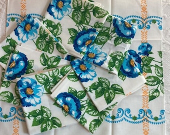 vintage Linen Napkins: Blue Floral Retro Dinner Napkins, Set of 4 MCM