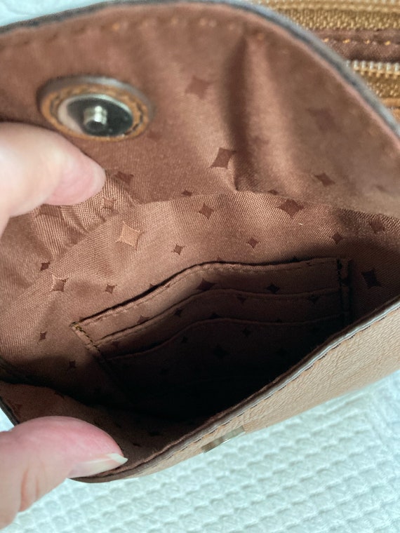 Vintage Fossil Crossbody Bag . Tan 