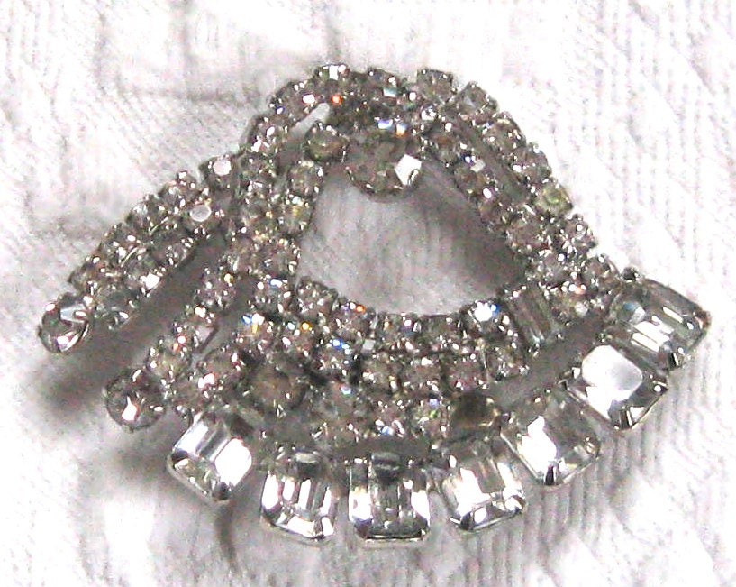 Rhinestone Pin . retro rhinestone brooch . large rhinestone Etsy