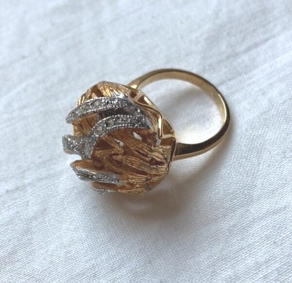 Gold Plated Statement Ring: 70s Rhinestone Cockta… - image 1