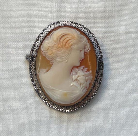 Art Deco Cameo Brooch: Silver Filigree, Carved Shell, 1920s