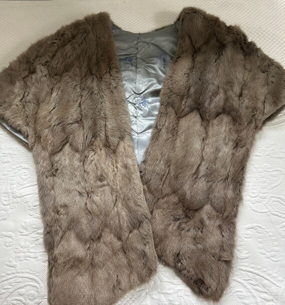 grey-brown fur wrap . retro fur shawl . 50s fur c… - image 4