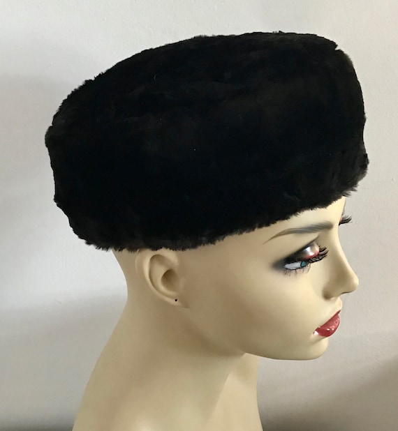 beaver fur hat . beaver pill box hat . fur hat . s