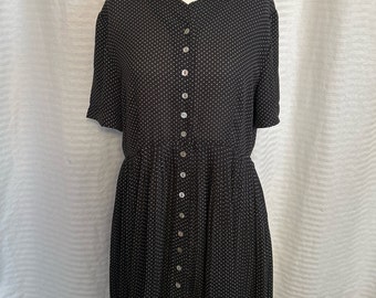vintage Liz Claiborne polka dot dress . baby doll dress . high waist dress . accordion pleat dress. made in Indonesia