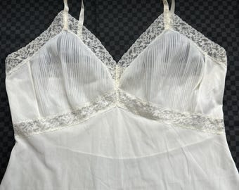 50s White Nylon Full Slip: Accordion Pleat, Hollywood Glam - Size 40
