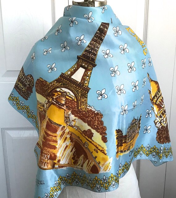 Paris souvenir scarf . souvenir scarf . eiffel tow
