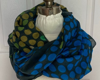 Echo shawl . large scarf . geographic shawl . echo shawl . polka dot scarf