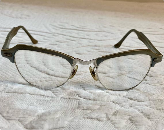 40s Eyewear . cat eye glasses - image 3