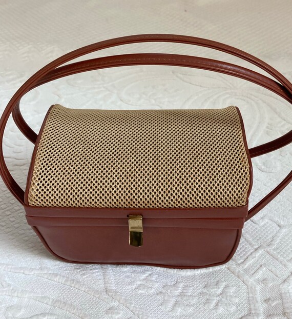 60s box bag . brown box bag . 60s box handbag . mi