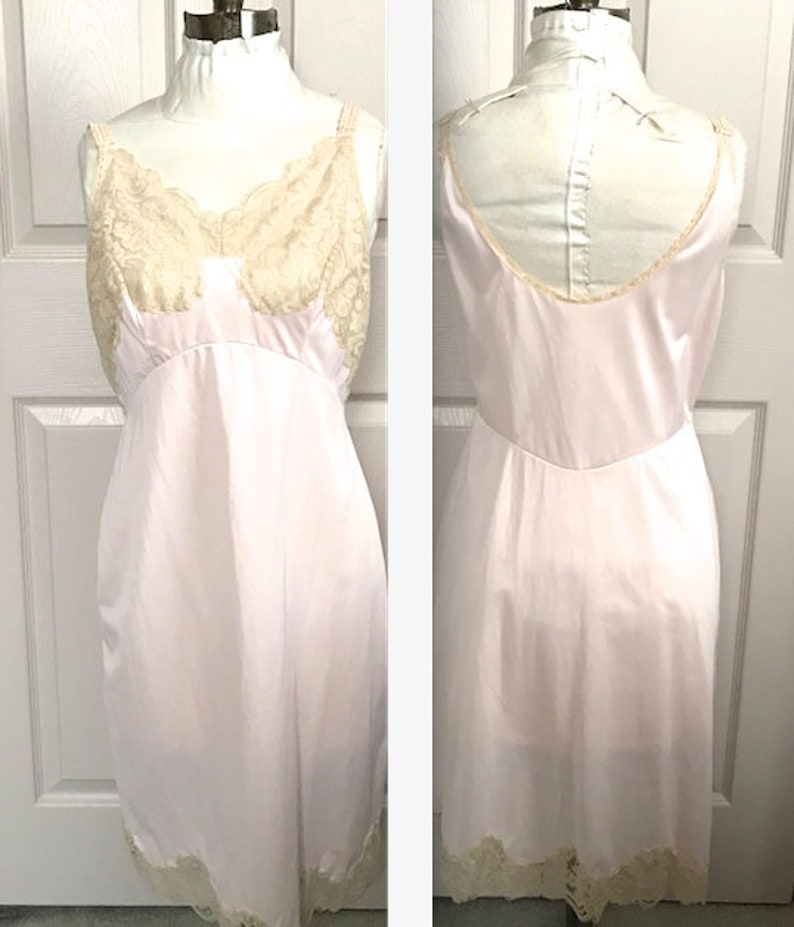 wonder maid . retro lingerie full slip pink Full Slip Bombshell slip wonder maid slip pink and cream 60s slip size 36