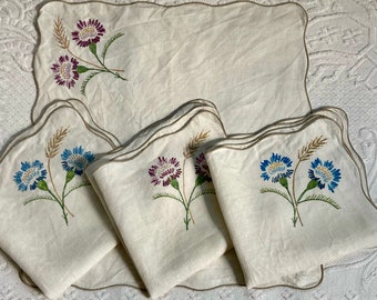 linen napkins . hand painted napkins . 4 napkins . art deco napkins