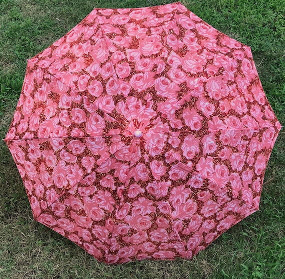 vintage umbrella . 60s umbrella . pink floral umbr