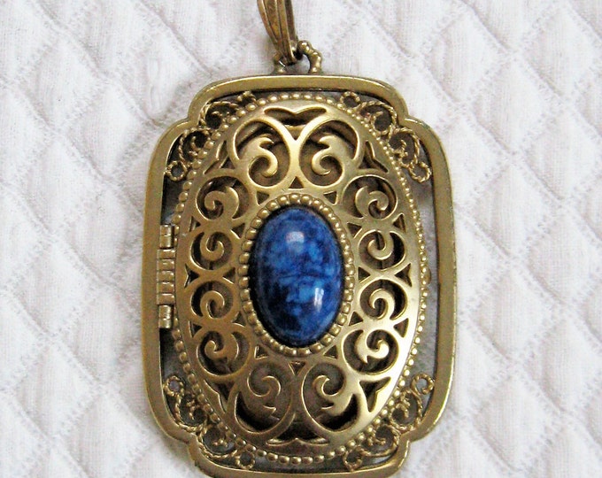 VINTAGE AVON LOCKET WITH LAPIS 1970s Etsy