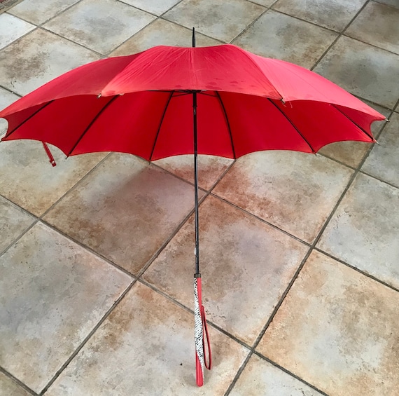 vintage umbrella . 60s umbrella . red umbrella .