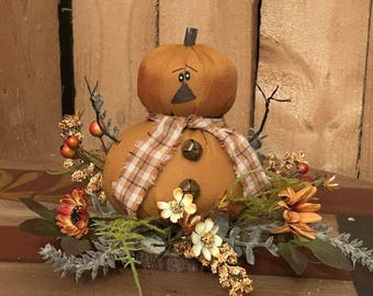 Small Primitive Country Pumpkin on wood slice, Fall berries, arrangement, centerpiece,