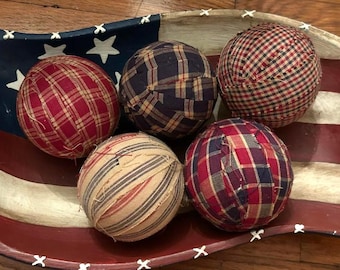 Patriotic Primitive Rustic Rag Balls. 5 assorted bowl fillers Rustic Home decoration homespun, rag ball, RED White Blue,