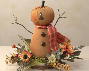 Small Primitive Country Pumpkin on wood slice, Fall berries, arrangement, centerpiece,