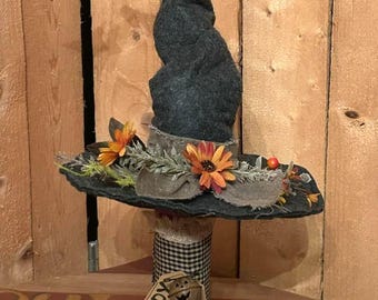 Primitive Witch Hat on vintage spool, Grungy Halloween Folk Art decoration, Rustic Autumn centerpiece