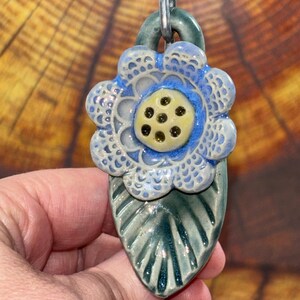 Ceramic Flower Planter Decor, Garden Lovers, Vase Decoration, Handmade Pottery, Indoor Outdoor, Year round Yard Art, All Occasion Gift